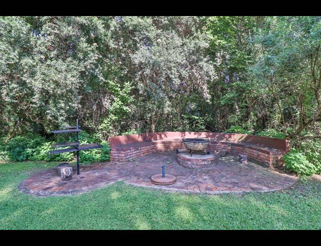 4 BEDROOM HOUSE FOR SALE IN LAKELAND ESTATE